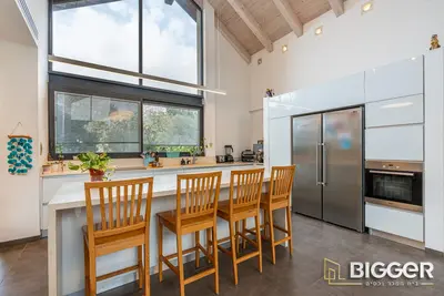 בית נדיר ברחוב הכי פסטורלי בפרדס חנה