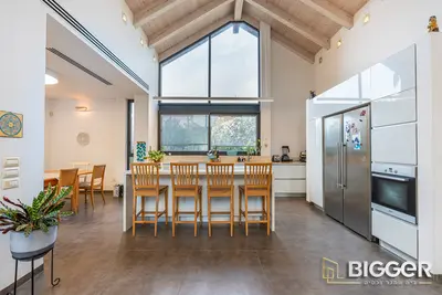 בית נדיר ברחוב הכי פסטורלי בפרדס חנה