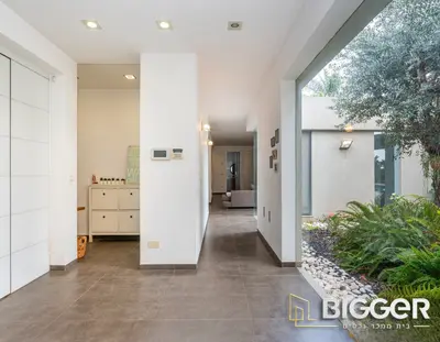 בית נדיר ברחוב הכי פסטורלי בפרדס חנה