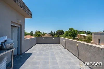 למכירה בתלמי אלעזר וילה נדירה עם 7 חדרים